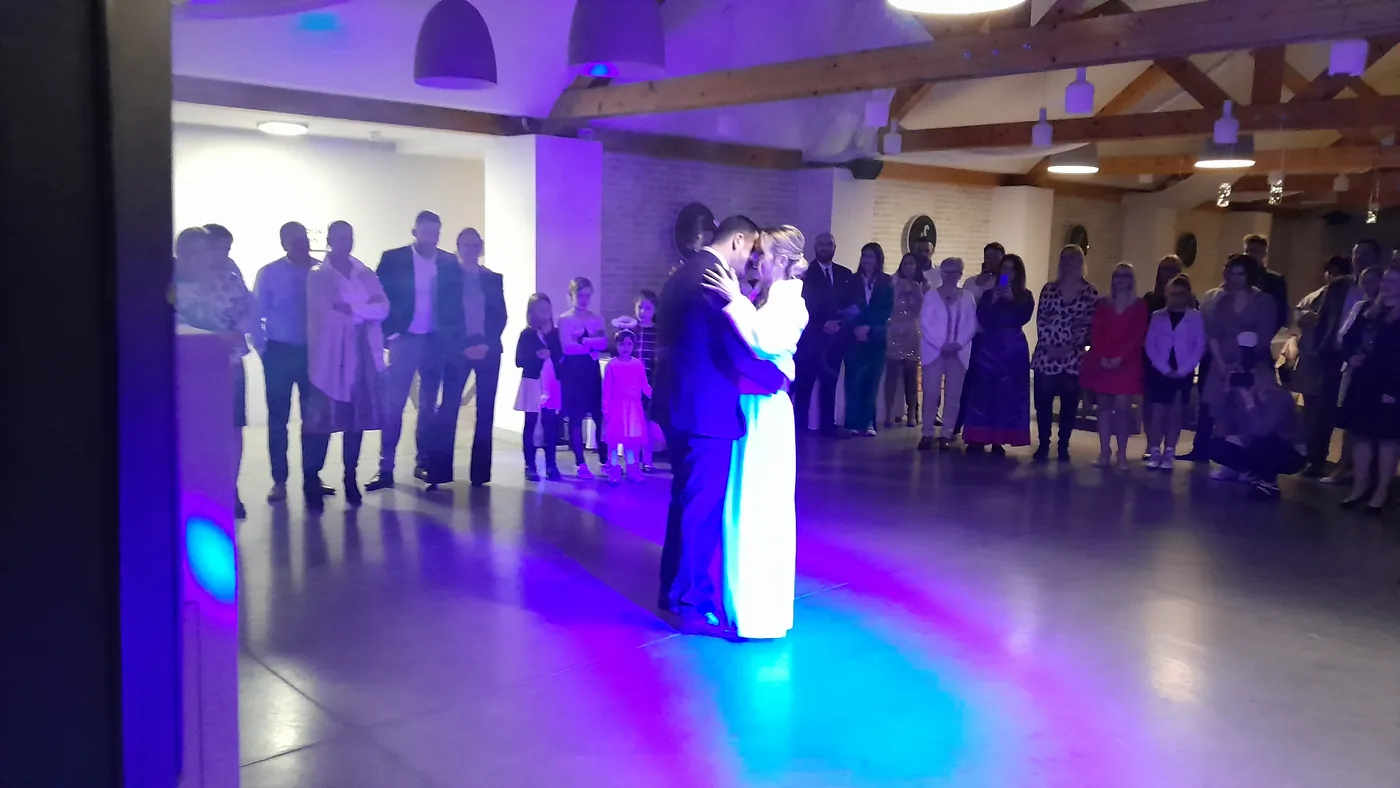 Esküvői DJ